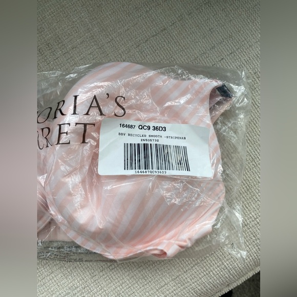 Victoria’s Secret bra - Picture 7 of 7